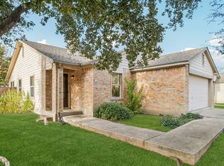 100 Kendall Cv, Elgin, TX 78621