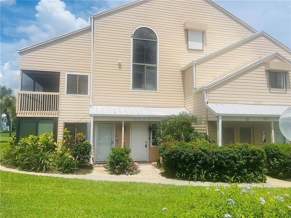 1st image of 9632 Riverside Dr APT 5
