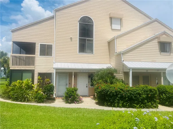 9632 Riverside Dr APT 5, Sebastian, FL 32958