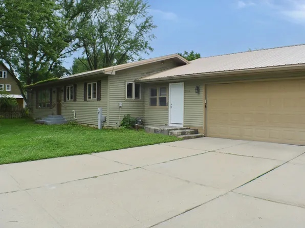 5306 S Madison St, Afton, WI 53501
