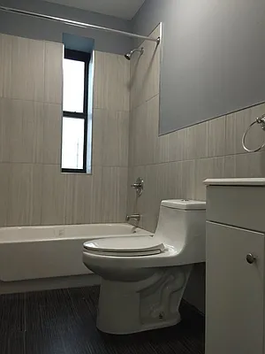 Rented by Bohemia Realty Group | media 14