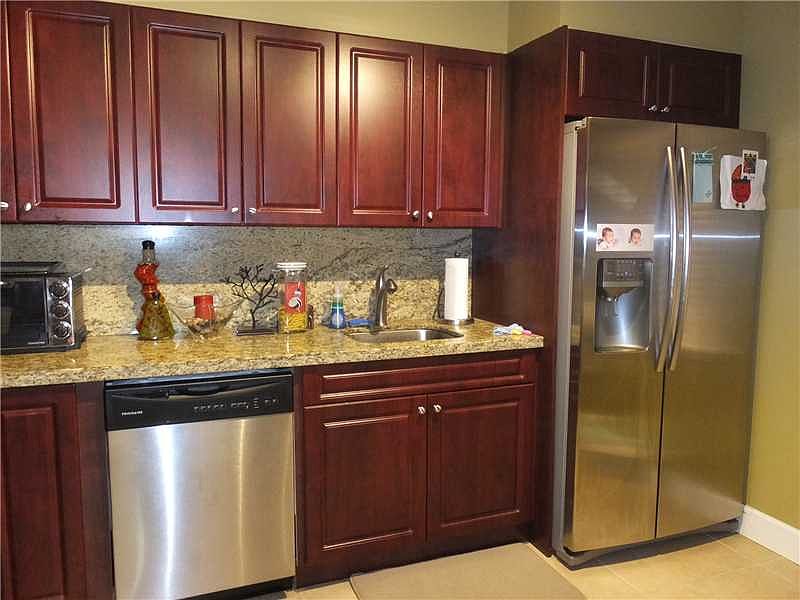 1st image of 8101 Byron Ave APT 204