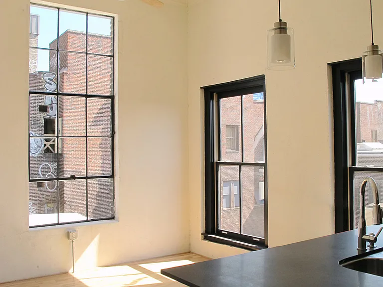 205 E Broad St #101-212 — Photo 3
