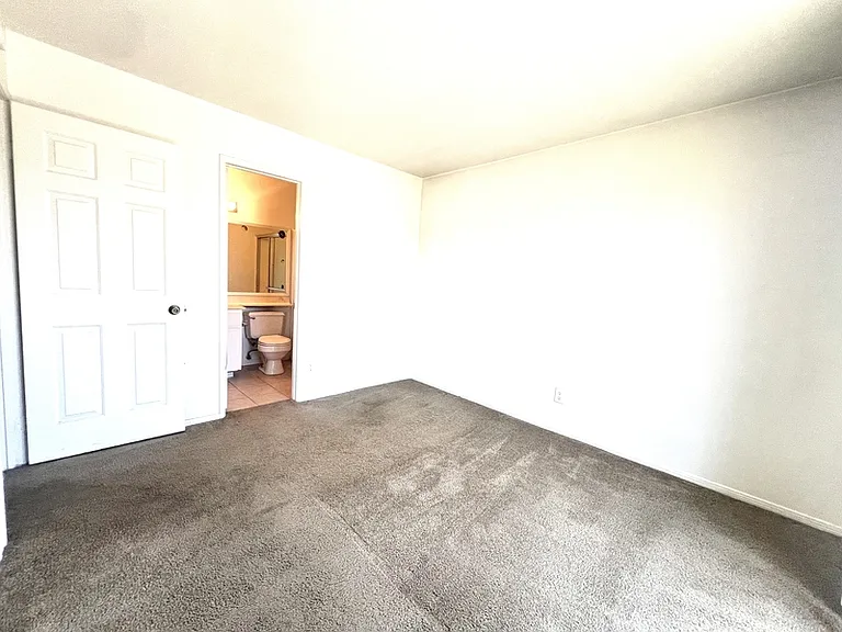 1749 Reed Ave #H — Photo 17
