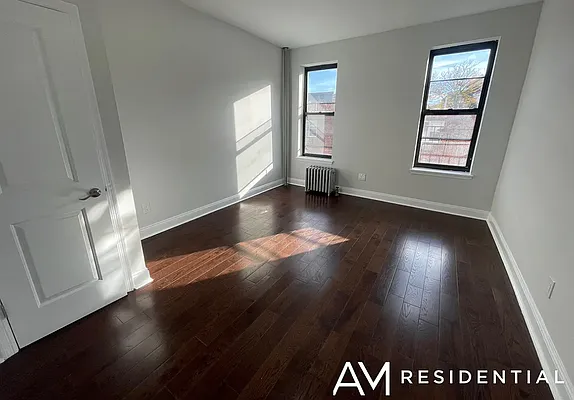 Rented by AM Residential | media 4