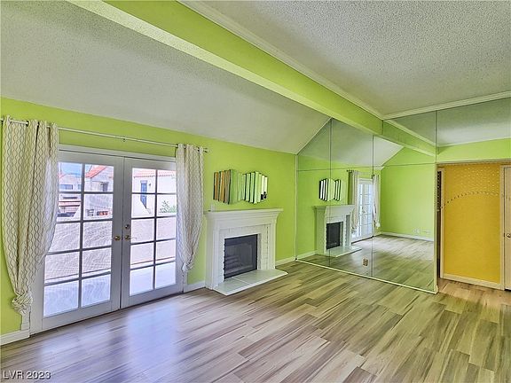 3rd image of 4240 Gannet Cir Unit 220