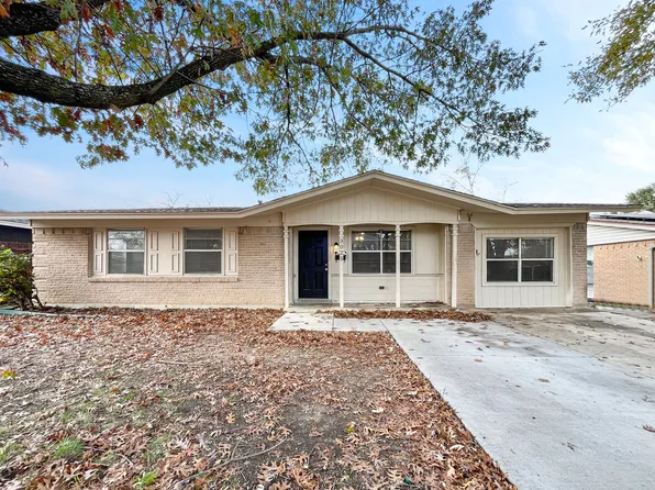 3025 Hula Dr, Mesquite, TX 75150