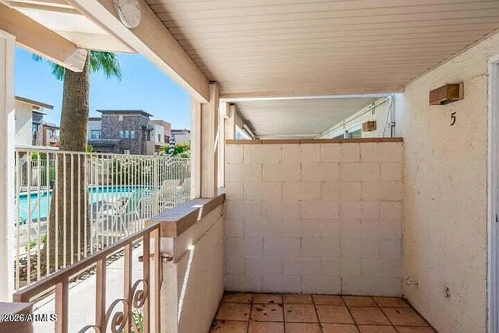 2 bed, 1.5 bath, 1112 sqft, $1,500 — Photo 3