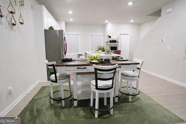 3 bed, 3.5 bath, 1919 sqft, $2,400 — Photo 3