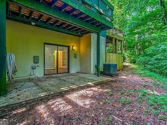 4th image of 108 Fernbanks Ct