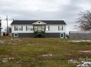 31 Eller Ford Rd, Weaverville, NC 28787