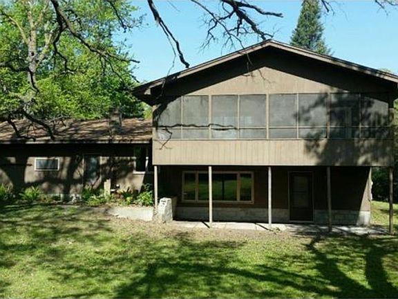 2nd image of 13100 Basswood Ln