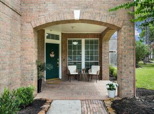 2372 Autumn Mist Ct, League City, TX 77573