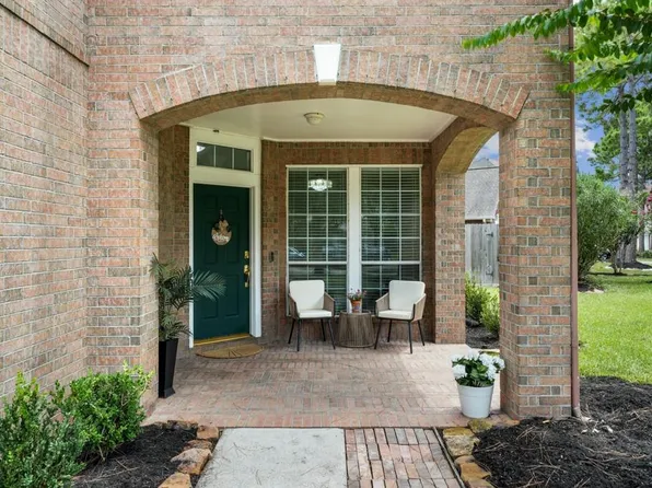 2372 Autumn Mist Ct, League City, TX 77573