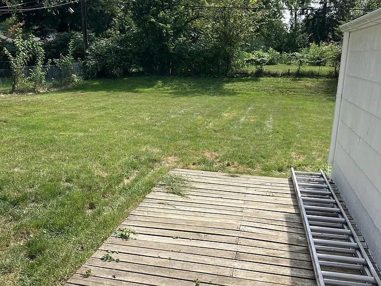 500 W Lakewood Ave — Photo 12