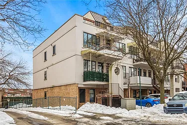 2551 West 15th Street