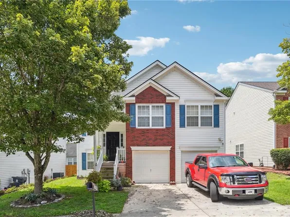 1244 Matt Moore Ct, Lithia Springs, GA 30122