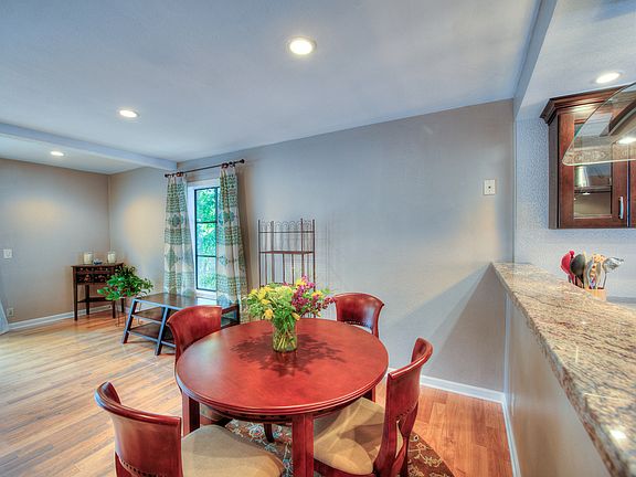 5th image of 1719 Clear Springs Dr #61