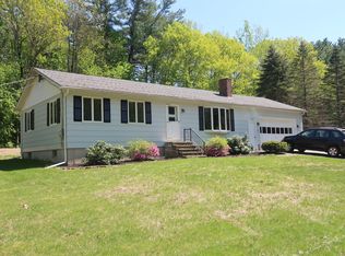 30 Sherwood Dr, Augusta, ME 04330
