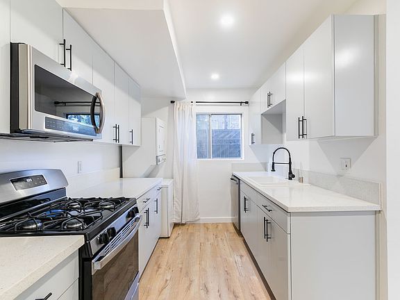 2nd image of 1240 N Ogden Dr #2