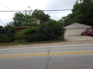 10411 Wilmot Rd, Pleasant Prairie, WI 53158