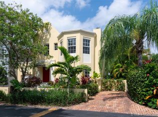 3142 Peachy St #5, Miami, FL 33133