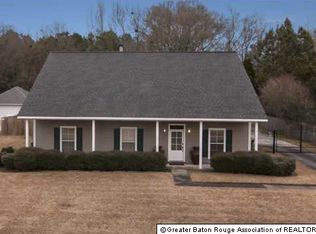 7515 Pecan Grove Dr, Denham Springs, LA 70726