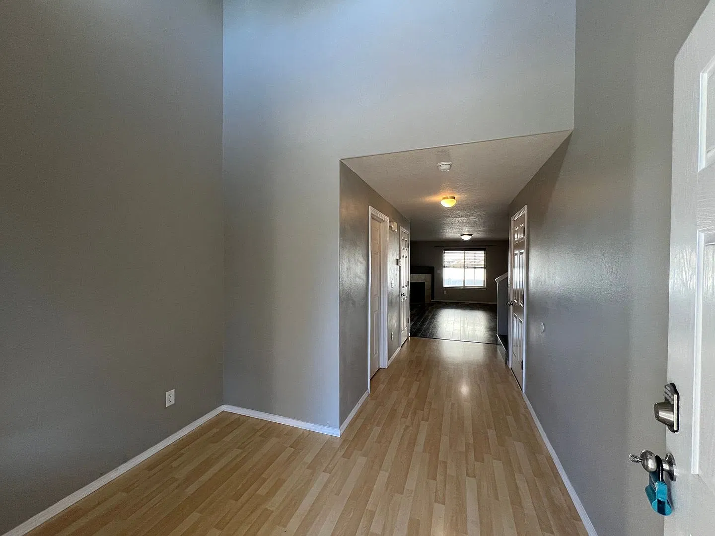 Spacious Landover Commons Home w/ Large Yard for Lease - 2715 NE 125th Ct — Photo 3