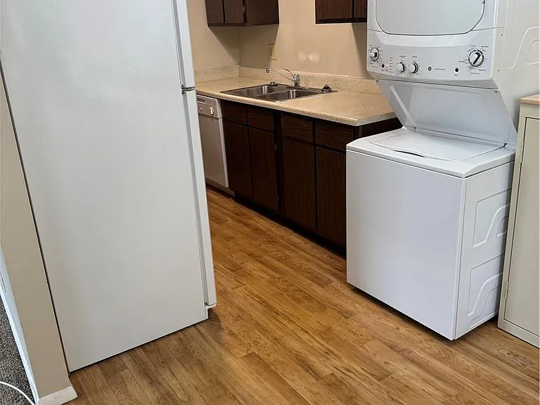 6078 Norwell Dr — Photo 13