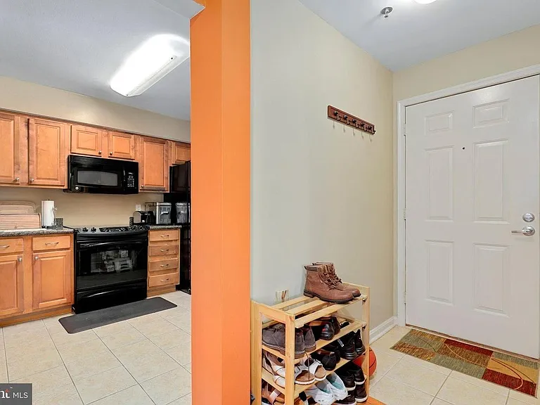3179 Summit Square Dr #2-B3 — Photo 15
