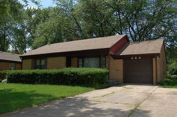 464 Wilcox Ave photo 1