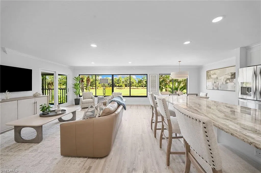 2 bed, 2.0 bath, 1656 sqft, $8,000 — Photo 2