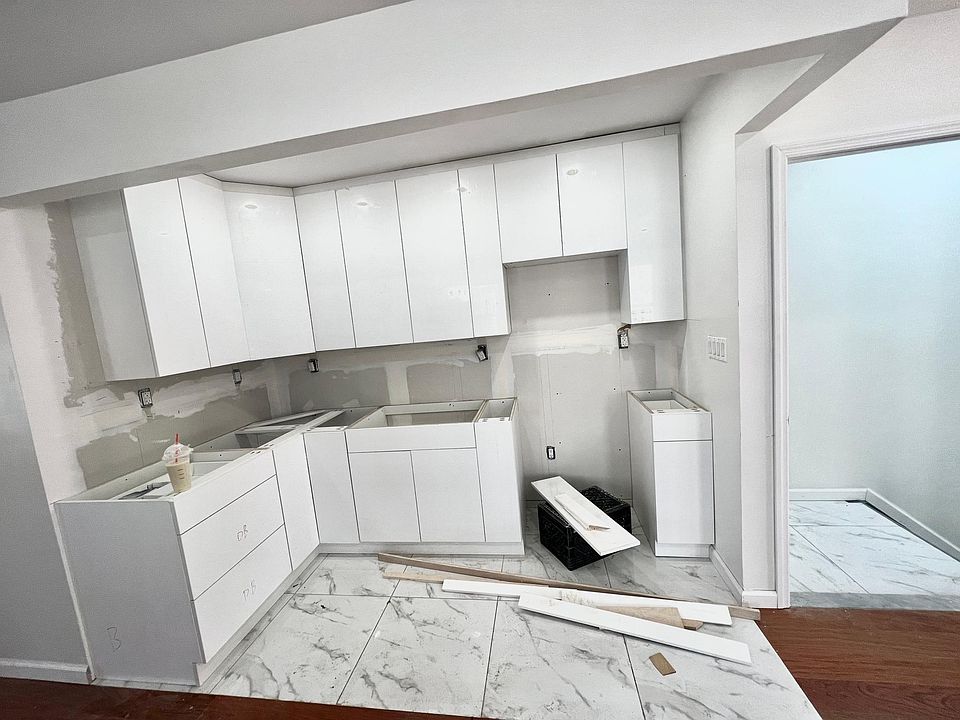 1st image of 919 82nd St #2