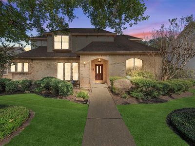 1015 Goldfinch Avenue, Sugar Land, TX, 77478