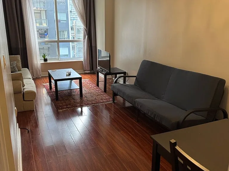 55 Bloor St E #702 — Photo 15