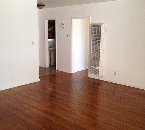 4th image of 13739 Cornuta Ave