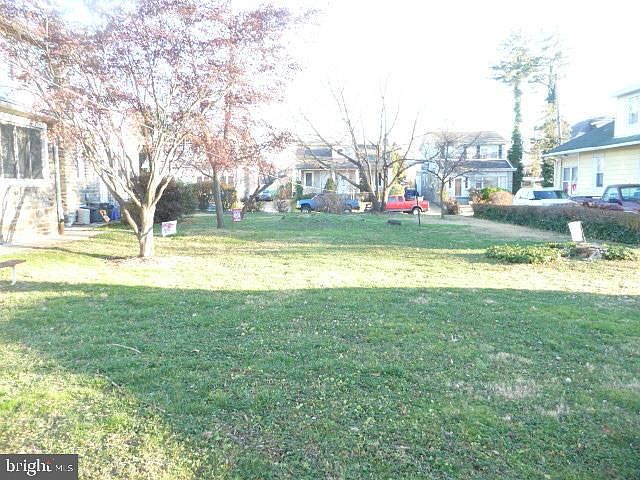 2nd image of 7212 Bingham St