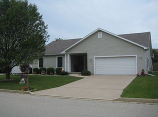 1805 Chuck Murray Dr, Normal, IL 61761