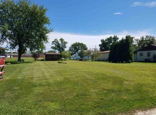 955 1st Ave SE, Oelwein, IA 50662
