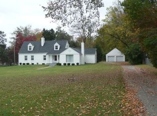 2117 Buechel Bank Rd, Louisville, KY 40218