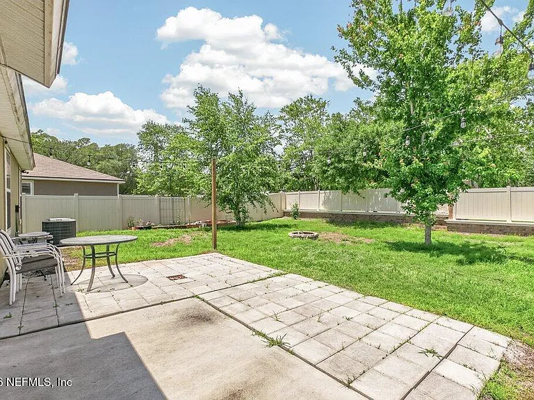 9099 Tahoe Ln — Photo 32