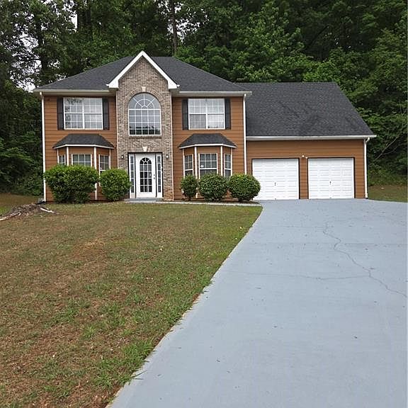 Listing photo 3