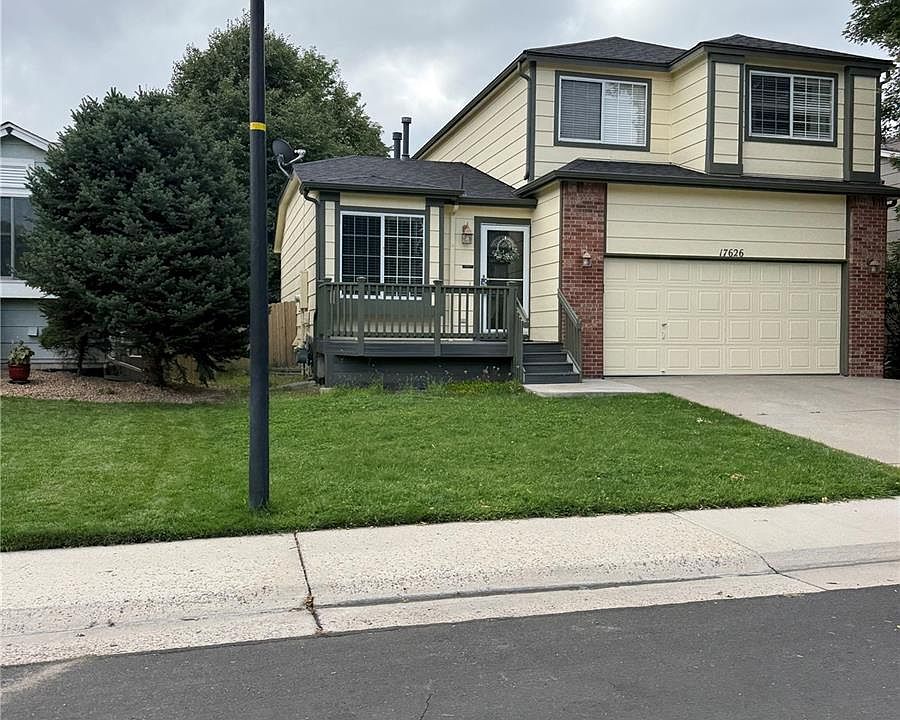 1st image of 17626 Hoyt Pl
