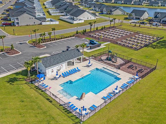 2nd image of 159 Albatross Way