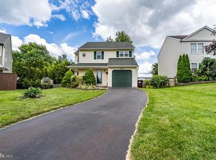 562 Paddock Cir, Telford, PA 18969