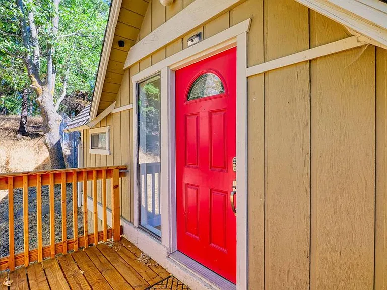 334 Weisshorn Dr — Photo 30
