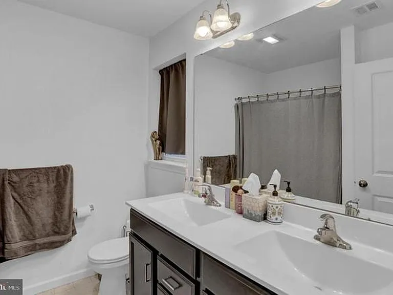 8153 Lenker Dr — Photo 22