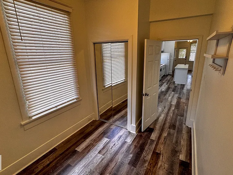 1615 Pine St — Photo 13