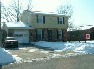 711 Edgar St E, Mishawaka, IN 46545