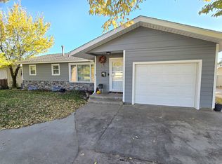 330 W 27th St, Hays, KS 67601
